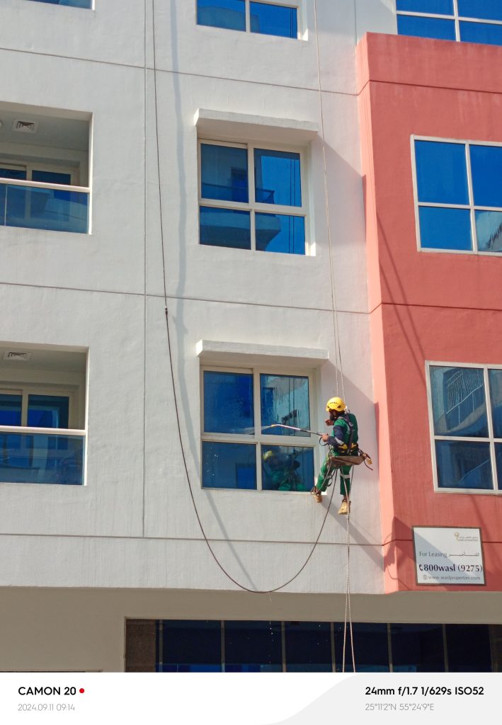 Building Facade Cleaning Services